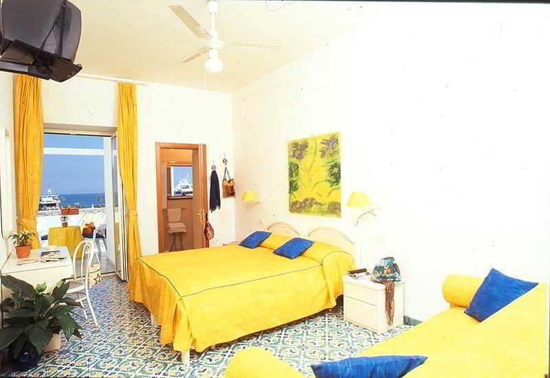La Sirenella Hotel
