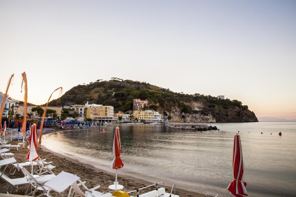 La Sirenella Lacco Ameno (Isola d'Ischia)