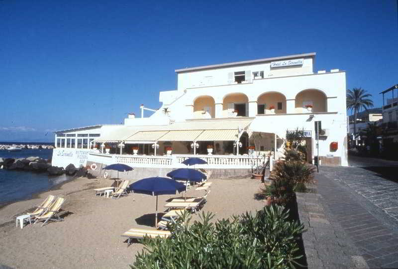 La Sirenella 3*